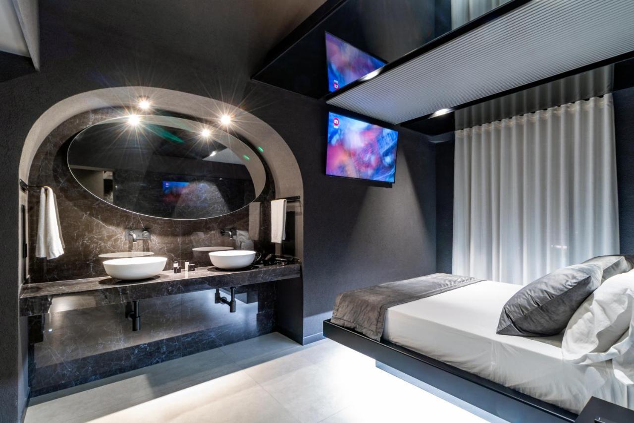 4 Suites " Unconventional Living Rooms " Κατάνια Εξωτερικό φωτογραφία