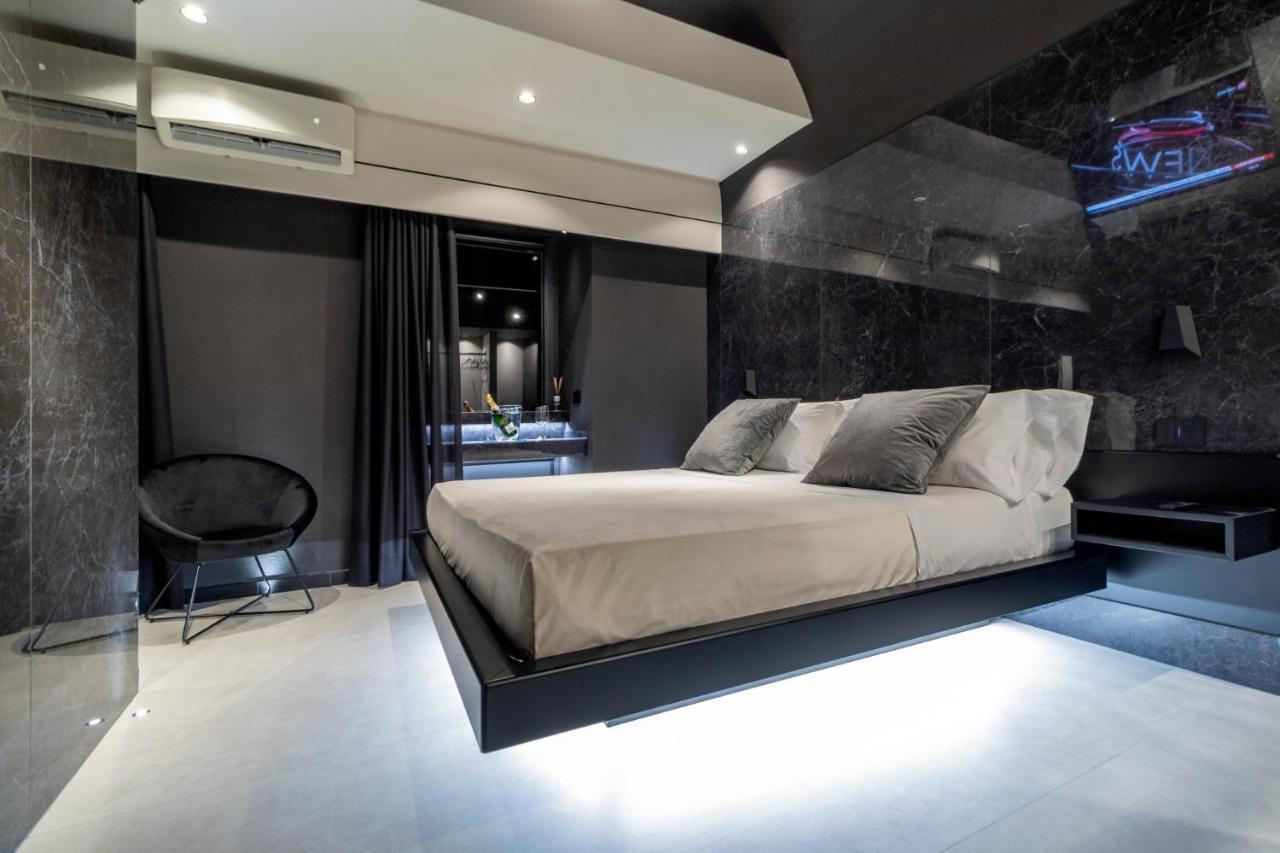 4 Suites " Unconventional Living Rooms " Κατάνια Εξωτερικό φωτογραφία