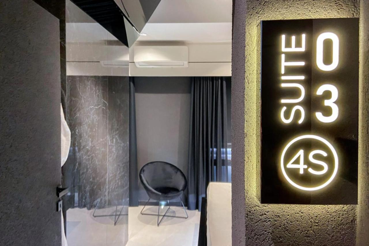 4 Suites " Unconventional Living Rooms " Κατάνια Εξωτερικό φωτογραφία