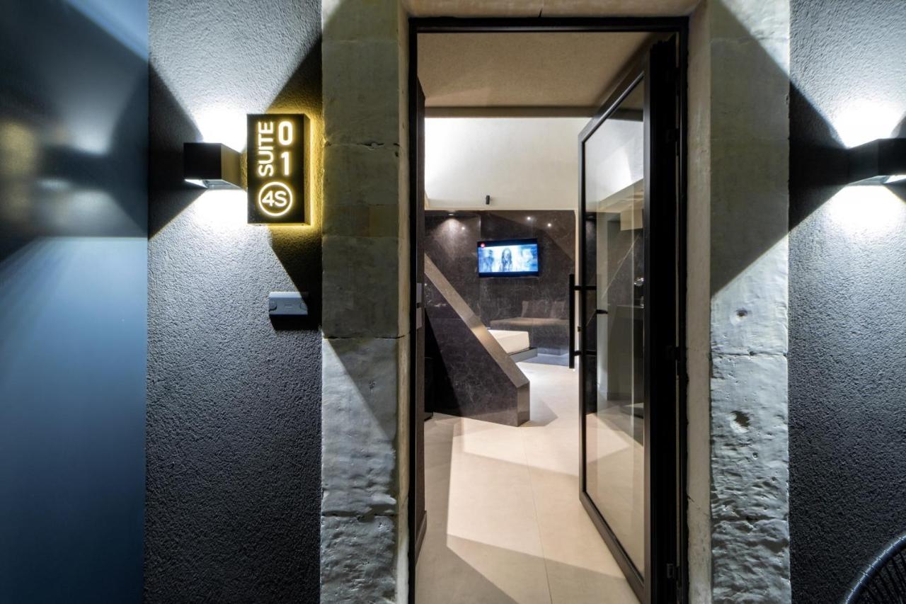 4 Suites " Unconventional Living Rooms " Κατάνια Εξωτερικό φωτογραφία