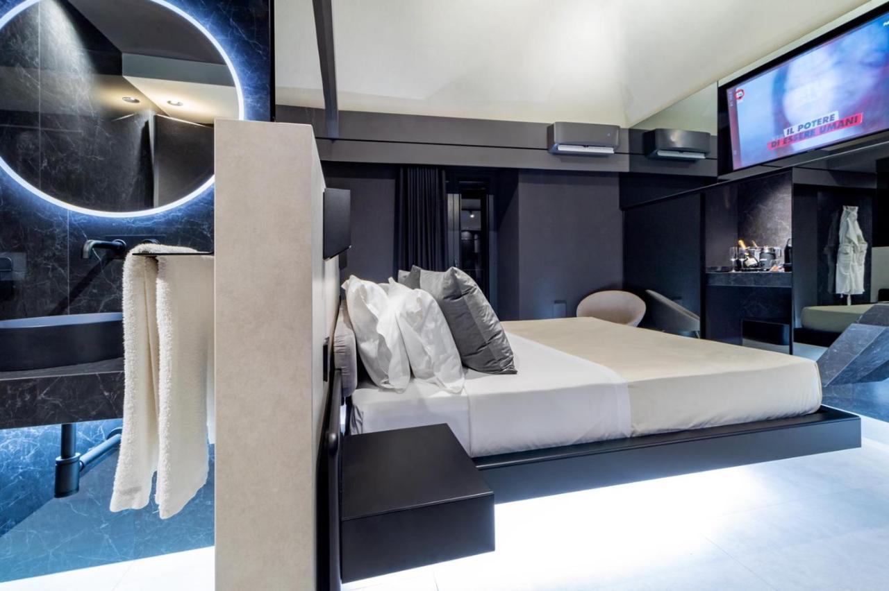 4 Suites " Unconventional Living Rooms " Κατάνια Εξωτερικό φωτογραφία