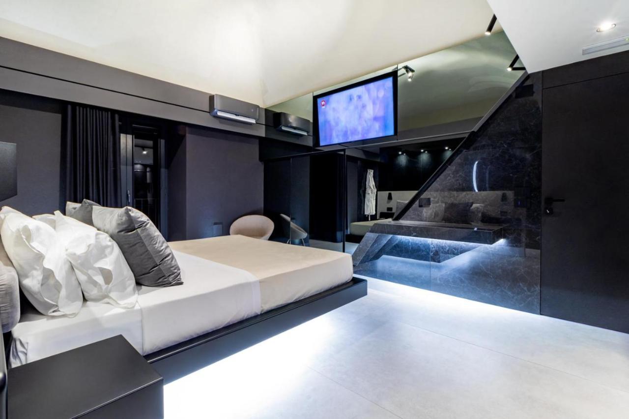 4 Suites " Unconventional Living Rooms " Κατάνια Εξωτερικό φωτογραφία