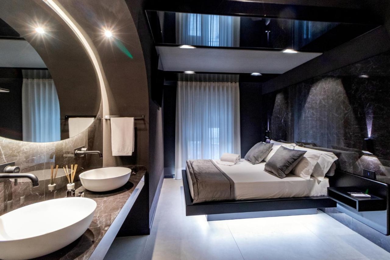 4 Suites " Unconventional Living Rooms " Κατάνια Εξωτερικό φωτογραφία